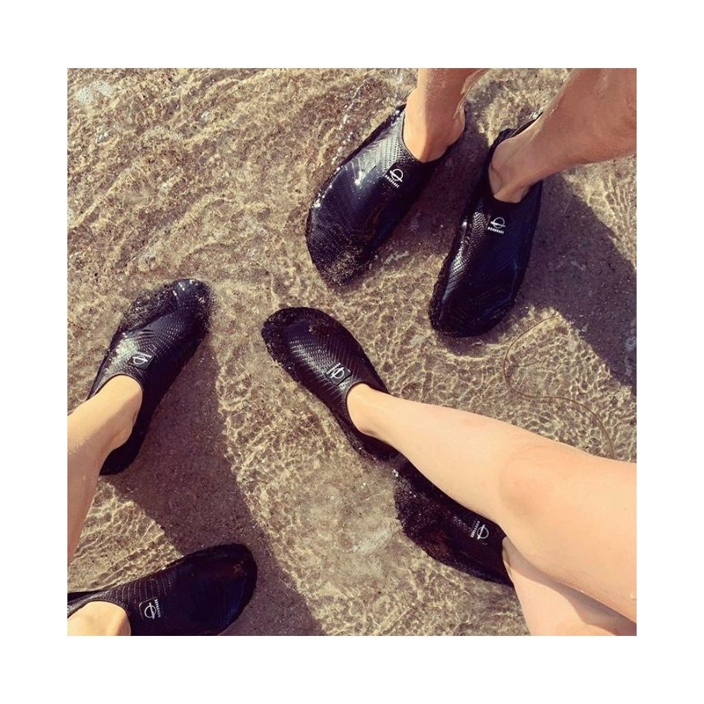 NORDBAEK Kids swim shoes NORDBAEK Soft Aqua - best swim shoes for kids Kids swim shoes Black