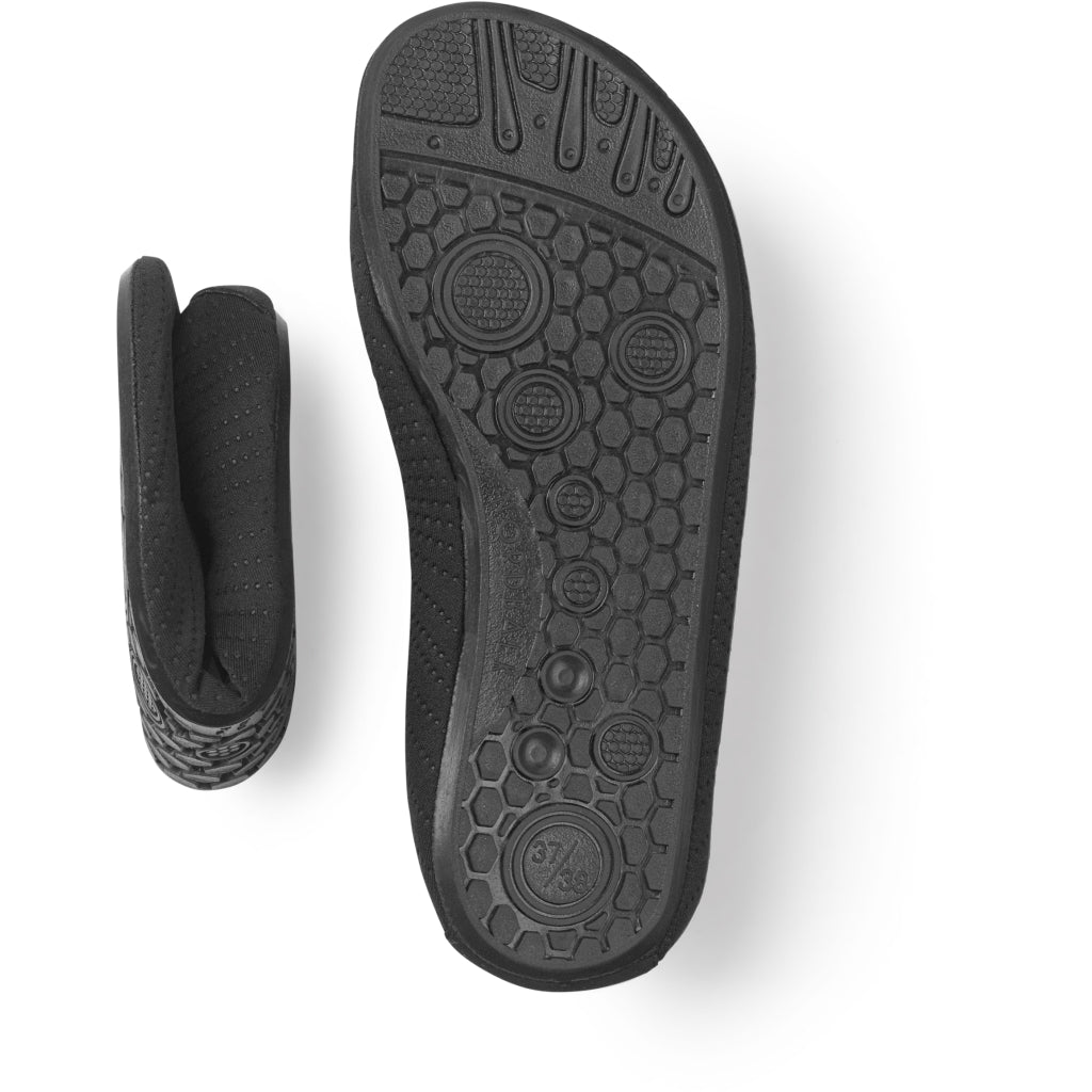 NORDBAEK Swim shoes NORDBAEK Soft Aqua - elastic and soft Swim shoes Black