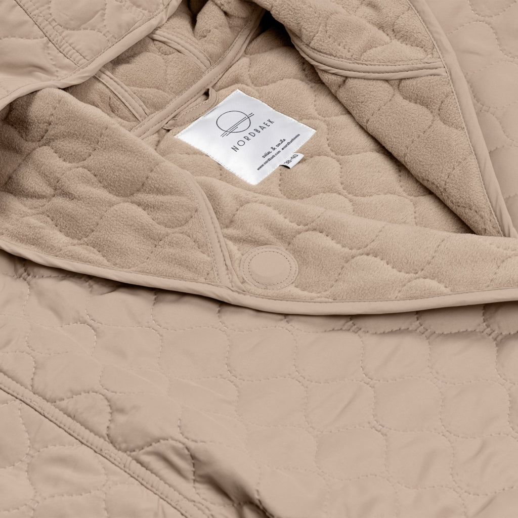 NORDBAEK Bathrobe NORDBAEK Windy Ocean - ladies' windproof recycled fleece Bath robe Sand